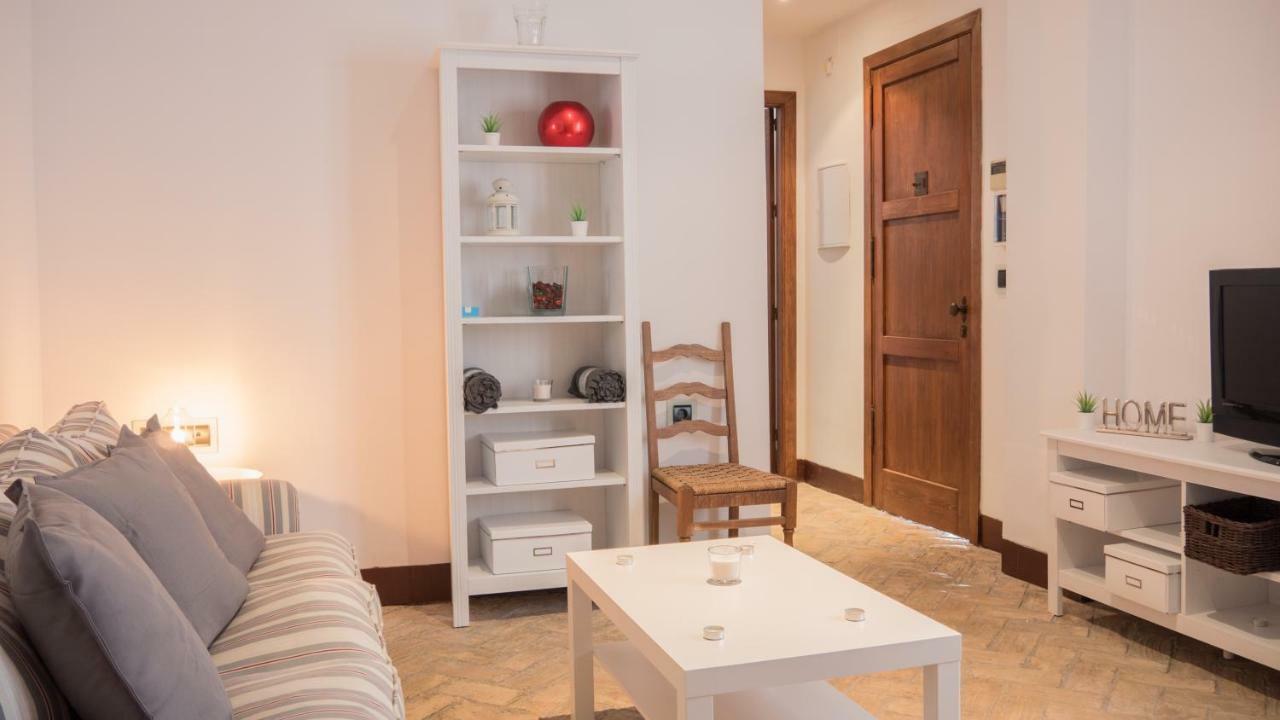 Apartamento El Teatro Ecija Bagian luar foto